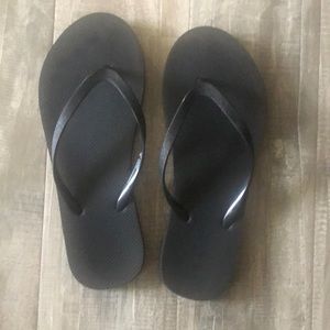 Flip flops